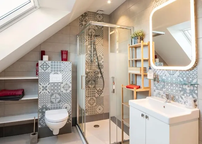 Le De La Baie カロル