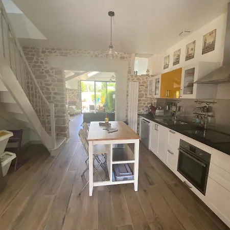 Le De La Baie Tatil Evi Carolles