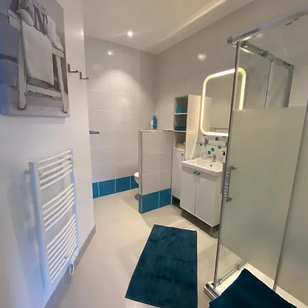 Holiday home Le De La Baie Carolles