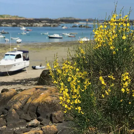 Holiday home Le De La Baie Carolles