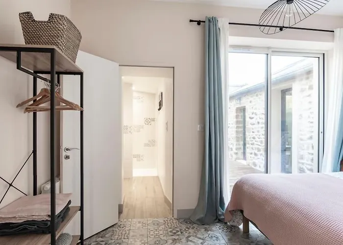 Holiday home Le De La Baie